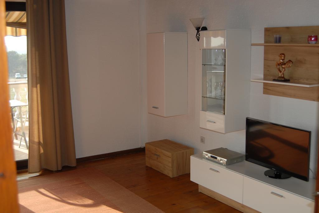 Apartments Karabaic Punat Bagian luar foto